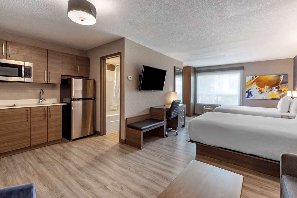 Images Best Western Plus West Edmonton