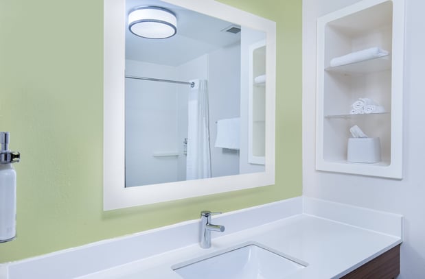 Images Holiday Inn Express & Suites Birmingham - Inverness 280 by IHG