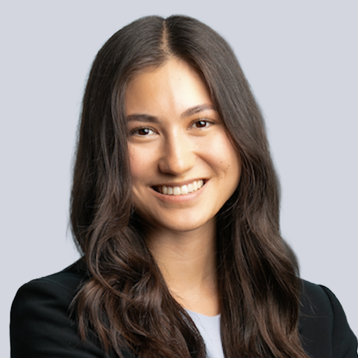 Caroline Kho headshot.