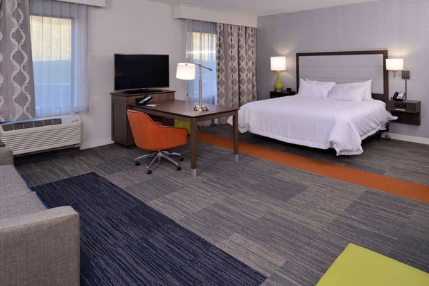 Images Hampton Inn & Suites Albany-East Greenbush