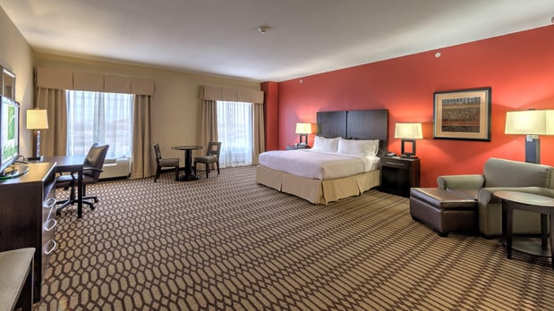 Images Holiday Inn Oklahoma City North-Quail Springs by IHG