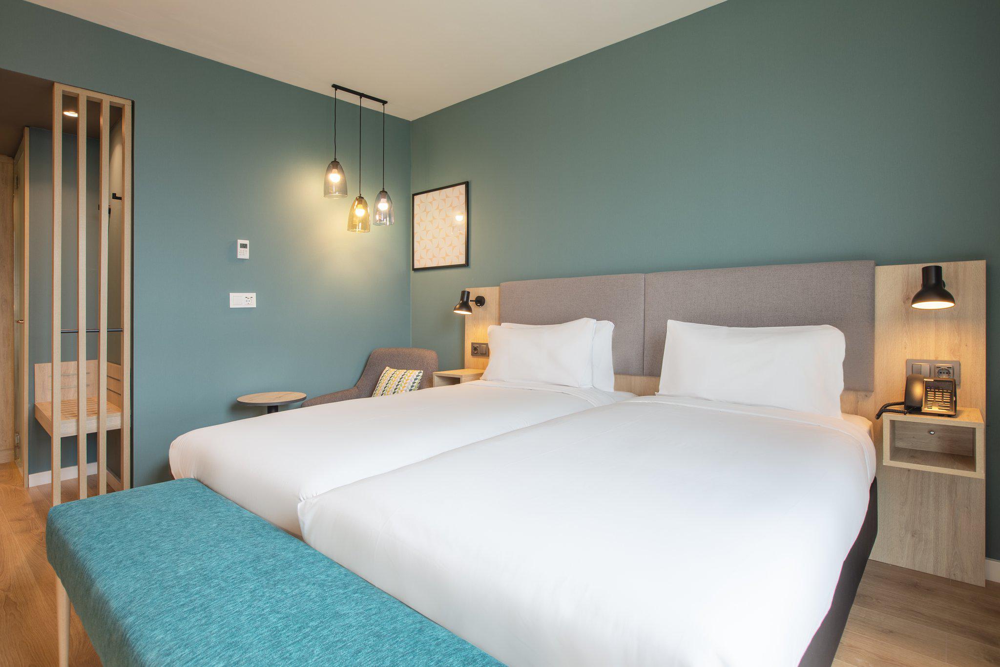 Images Holiday Inn Barcelona - Sant Cugat by IHG