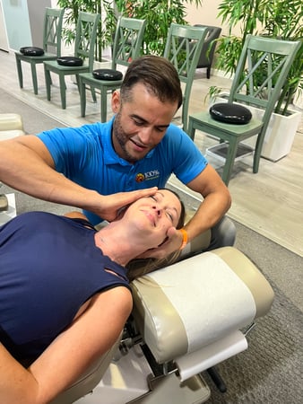 Images 100% Chiropractic - Tampa