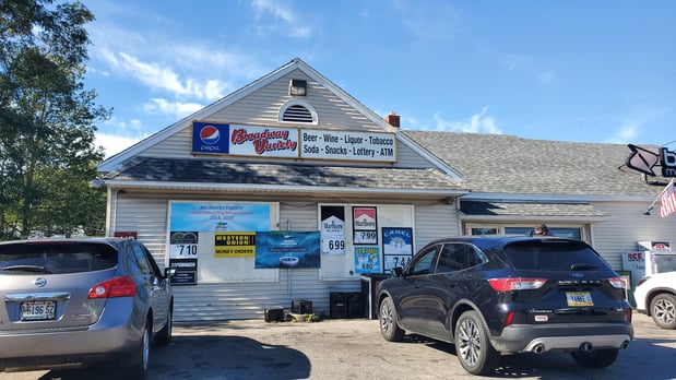 Images CoinFlip Bitcoin ATM - Broadway Variety (South Portland)