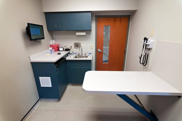 Images West Side Veterinary Hospital