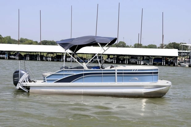 Images Nautical Boat Club - Grapevine