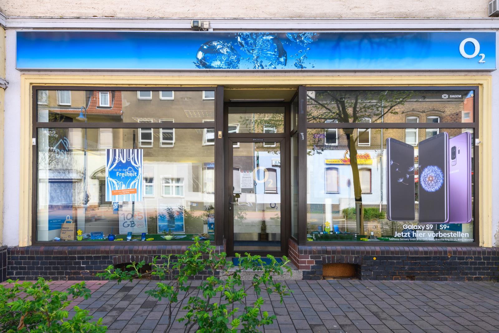 o2 Shop, Walther-Rathenau-Str. 8 in Bitterfeld