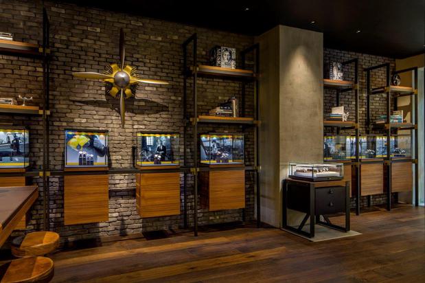 Images BREITLING BOUTIQUE TAMPA