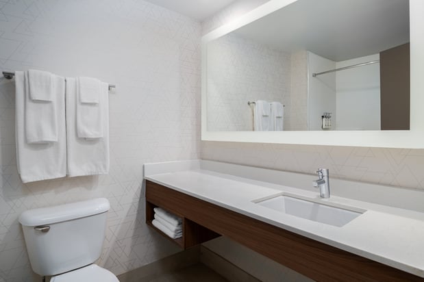 Images Holiday Inn Express & Suites Bentonville by IHG