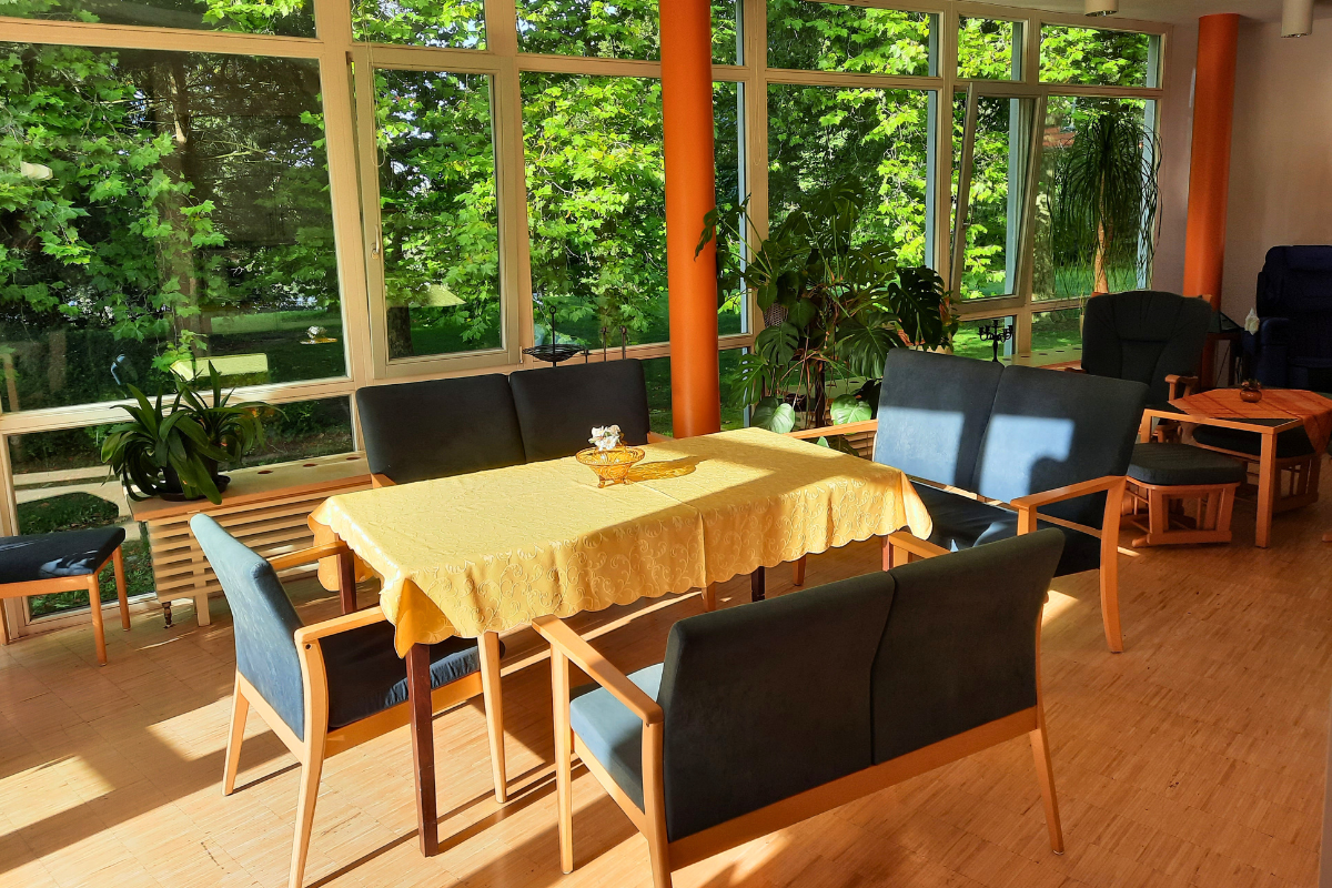 CURATA Seniorenheim am Park, Lindenallee 36 in Alt-Schwerin