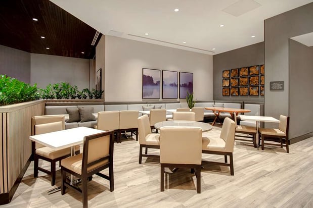 Images Embassy Suites by Hilton Alpharetta Halcyon