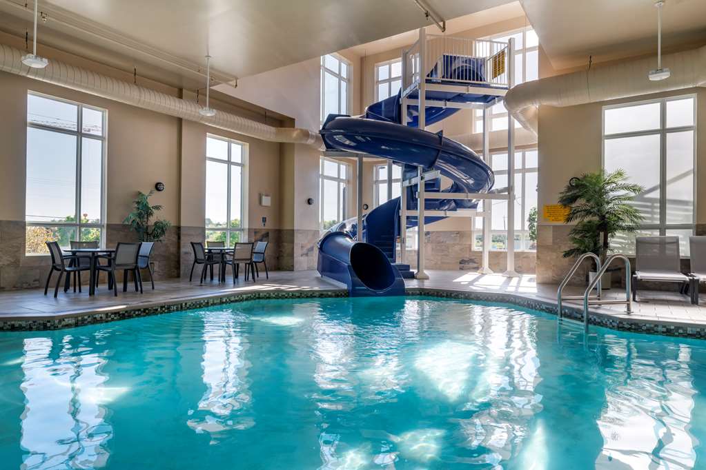 Indoor Pool Best Western Plus Bridgewater Hotel & Convention Centre Bridgewater (902)530-0101