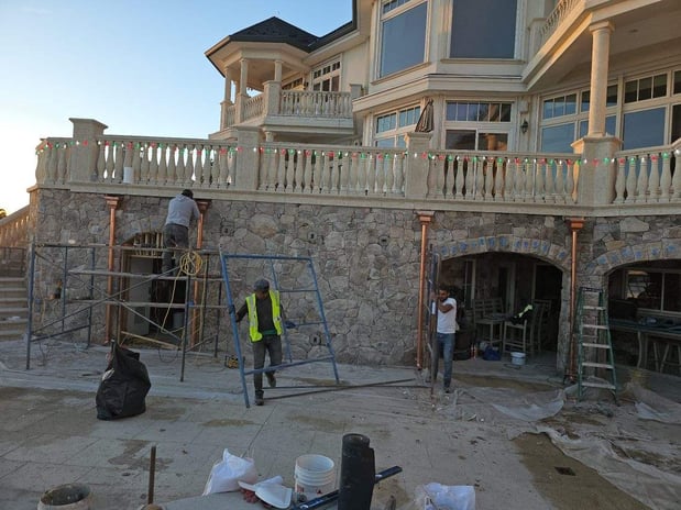 Images Santa Elena Construction Corp