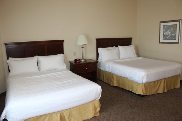 Images Holiday Inn Express & Suites Dallas Southwest-Cedar Hill by IHG