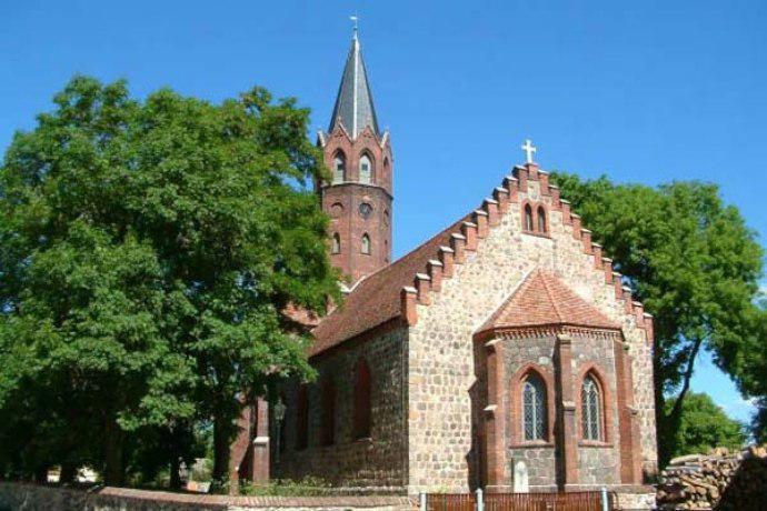 Kirche Altkünkendorf - Ev. Kirchengemeinde St. Marien Angermünde, Altkünkendorfer Straße 22 in Angermünde