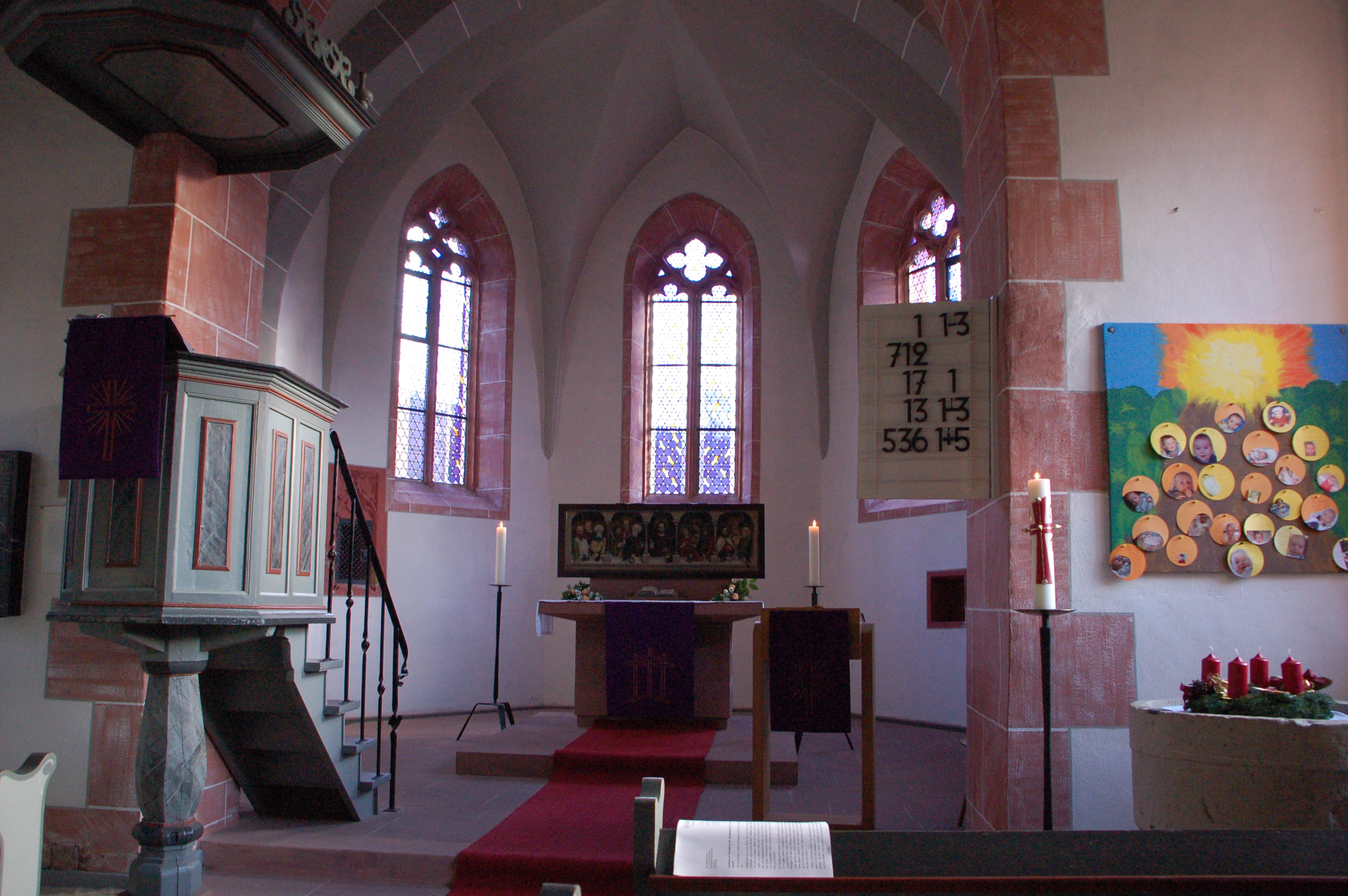 Bild 1 Liebfrauenkirche Oberauroff - Evangelische Kirchengemeinde Oberauroff in Idstein