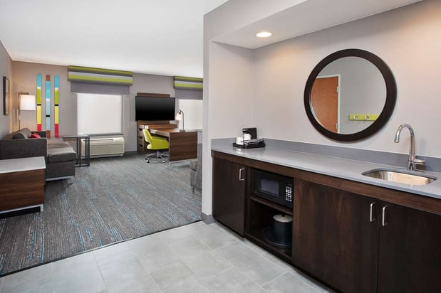Images Hampton Inn Detroit/Utica-Shelby Township
