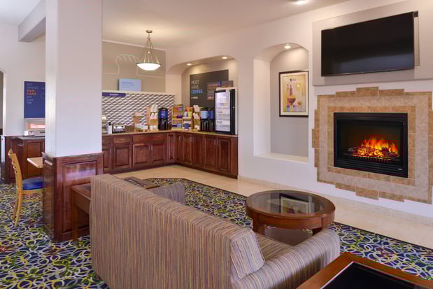 Images Holiday Inn Express & Suites Alamosa by IHG