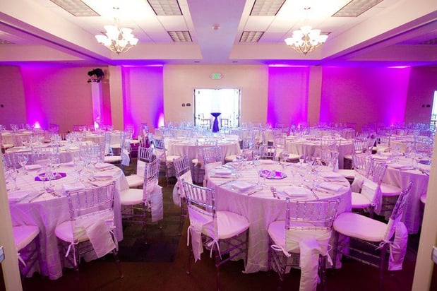 Images Holiday Inn Madison at the American Center by IHG