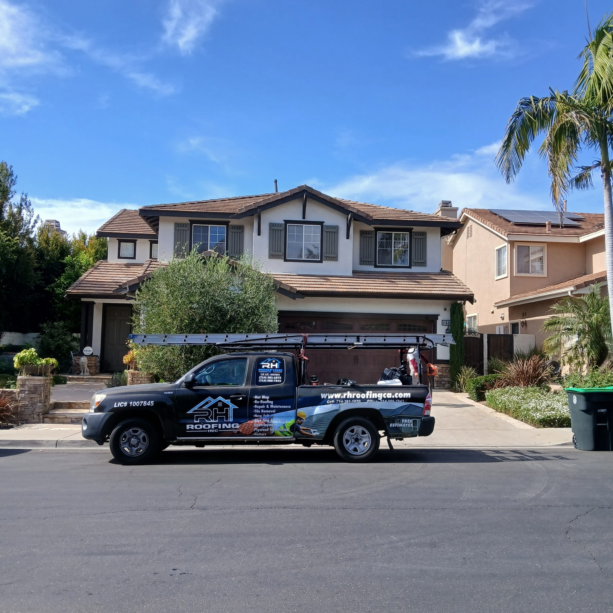 RH Roofing Inc Image