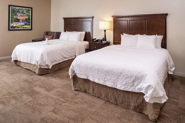 Images Hampton Inn & Suites Charlotte-Arrowood Rd.