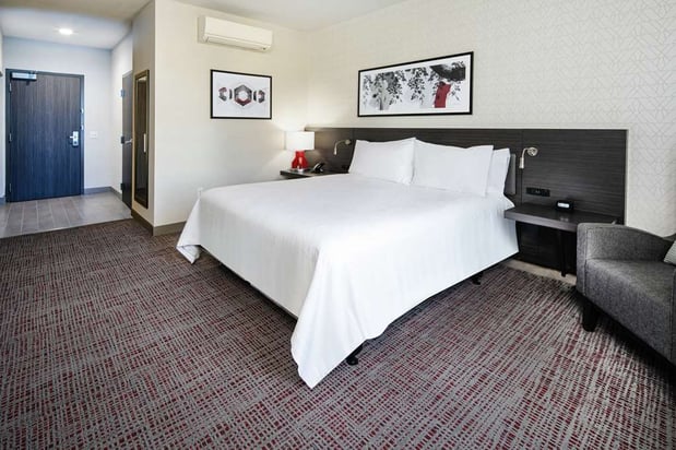 Images Hilton Garden Inn Irvine Spectrum Lake Forest