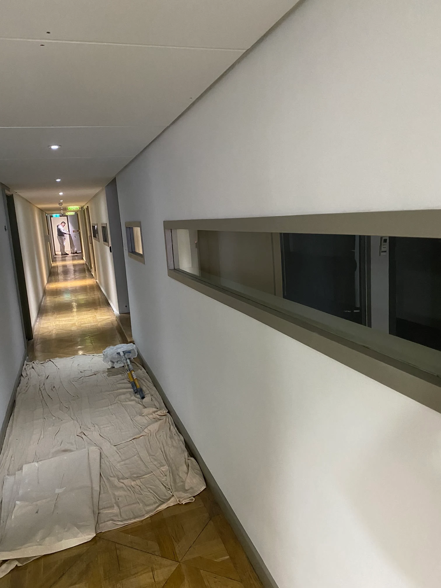 Images Vic's Decorators Ltd