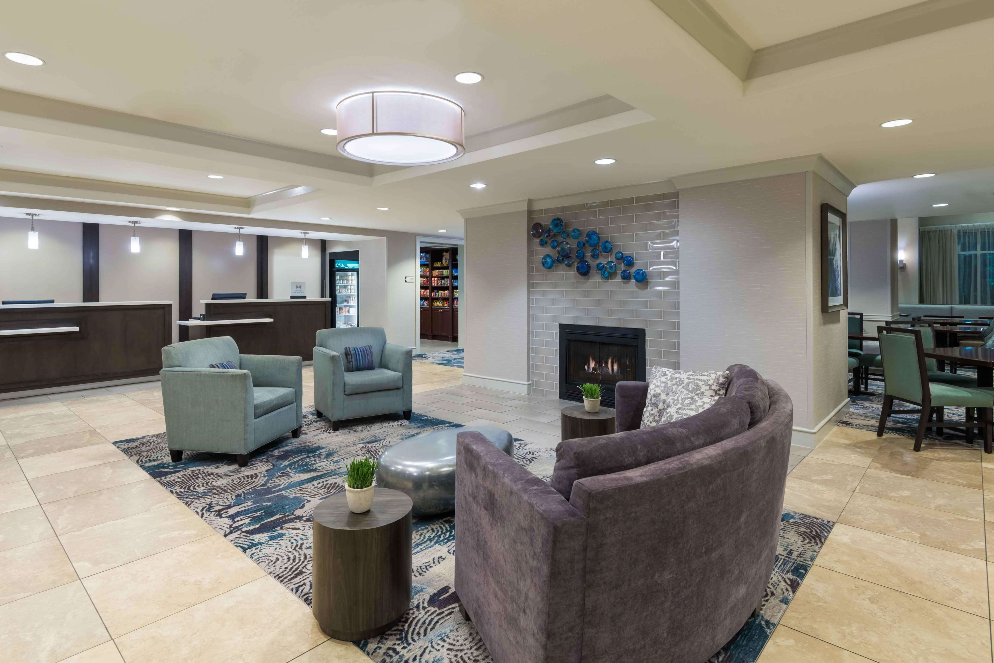 Homewood Suites by Hilton Tampa Airport - Westshore Photo