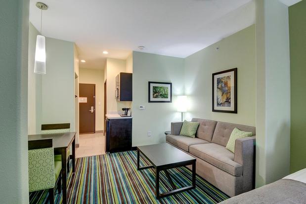 Images Holiday Inn Express & Suites Carrizo Springs by IHG