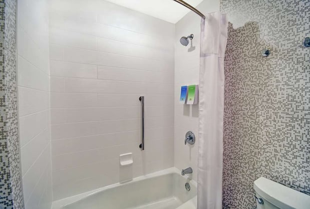 Images Home2 Suites by Hilton Beloit