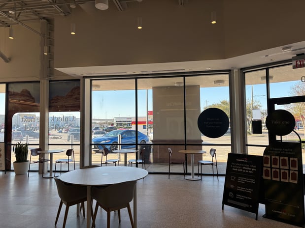 Images Capital One Café