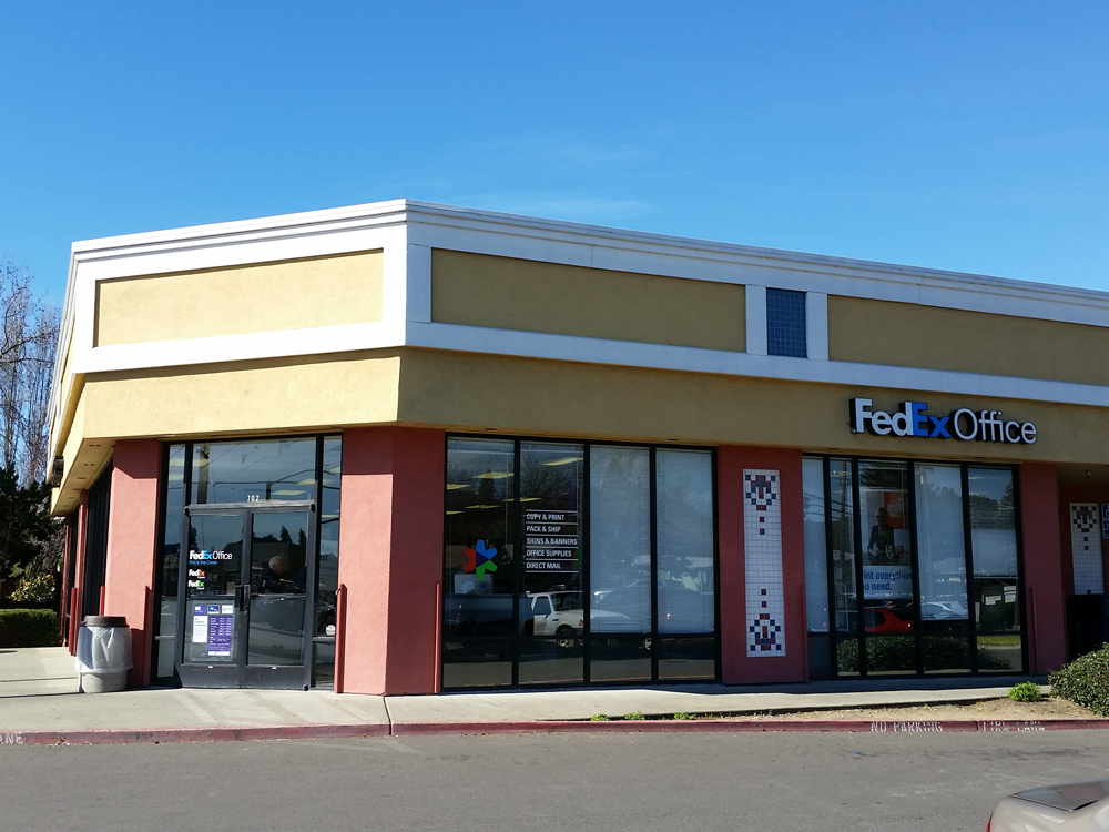 Exterior photo of FedEx Office location at 702 Lincoln Ave\t Print quickly and easily in the self-se FedEx Office Print & Ship Center Napa (707)226-7722