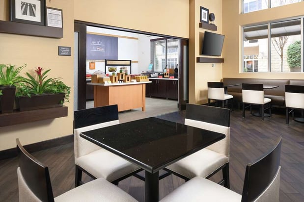 Images Hampton Inn & Suites Chattanooga/Downtown