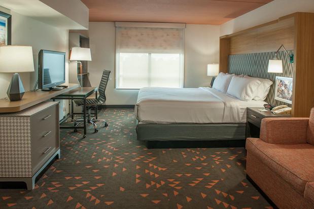 Images Holiday Inn Pensacola - University Area by IHG