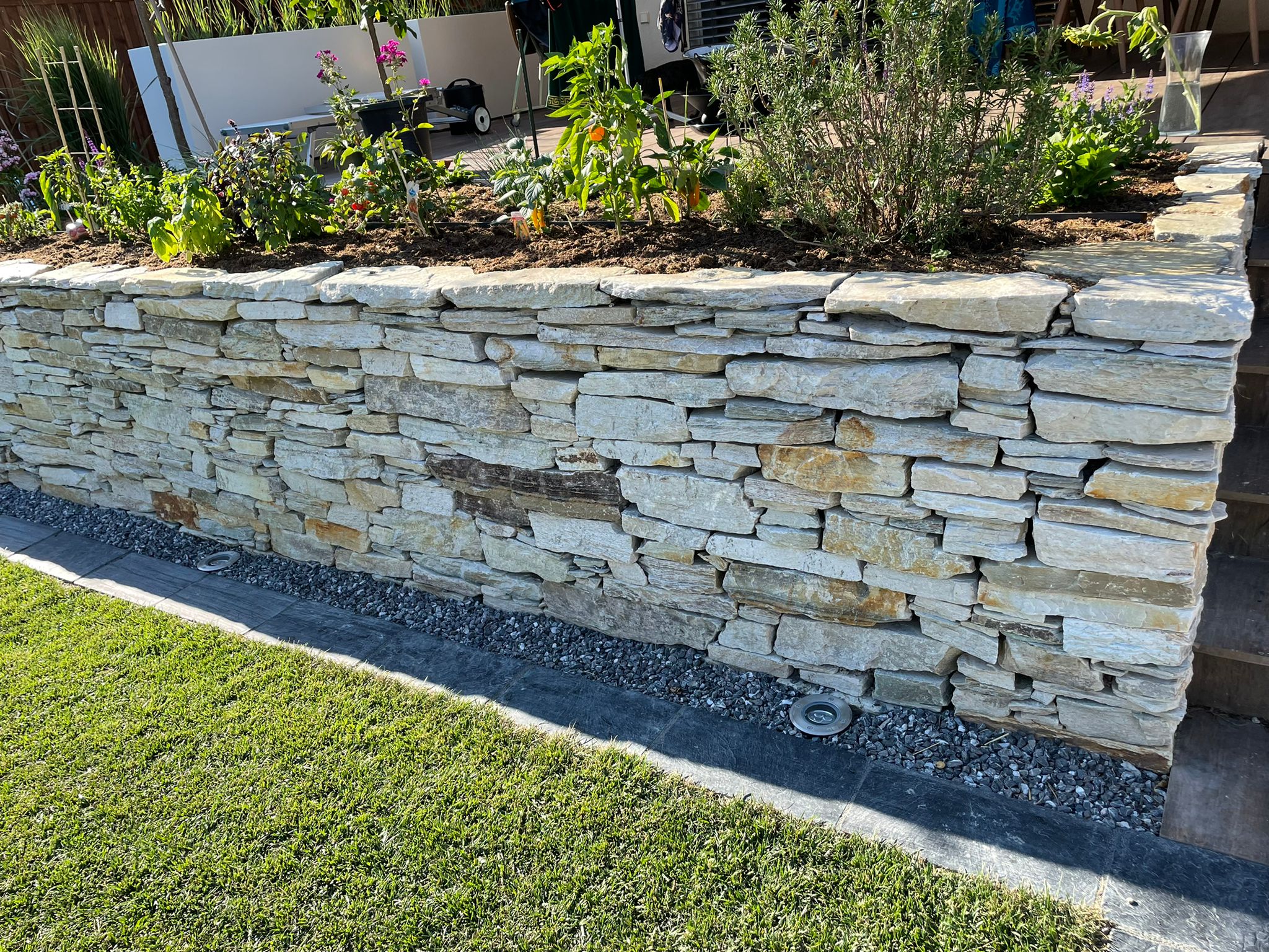 Bild 1 von GWK Garten Wohnraum Knapp