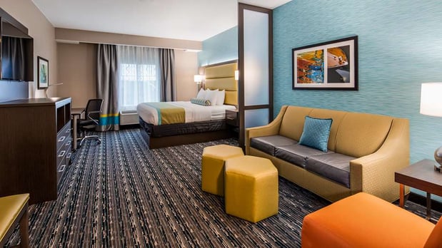 Images Best Western Plus Pasadena Inn & Suites