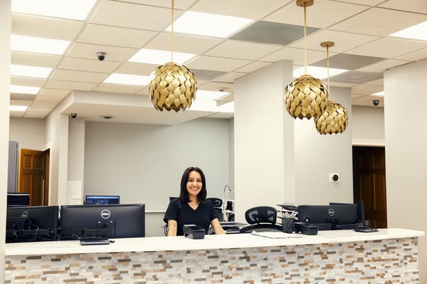 Images University Retina & Macular Associates - Oak Forest