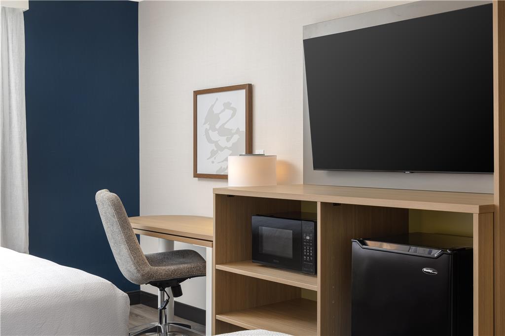 Images Spark by Hilton Woodstock