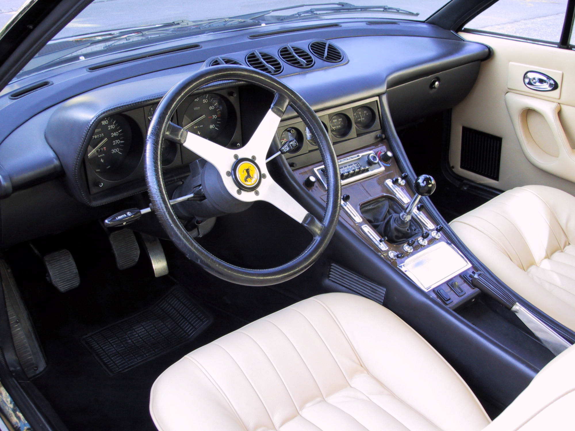 Carrosserie Spritzwerk Rüegg, Grabenstrasse 10 in Bilten