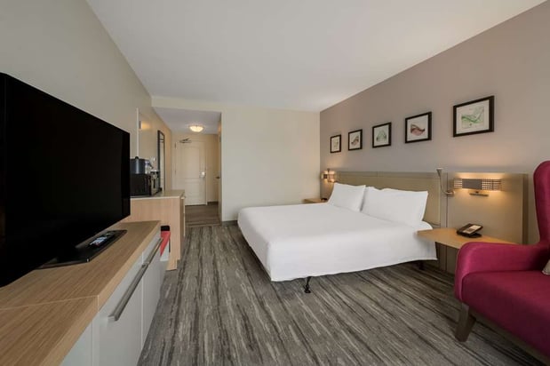 Images Hilton Garden Inn Rockford