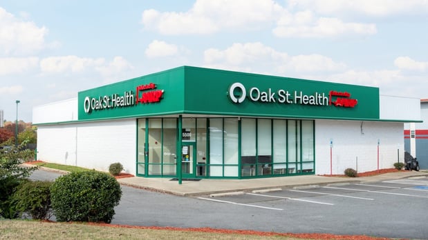 Images Oak Street Health Oak Forest Primary Care Clinic