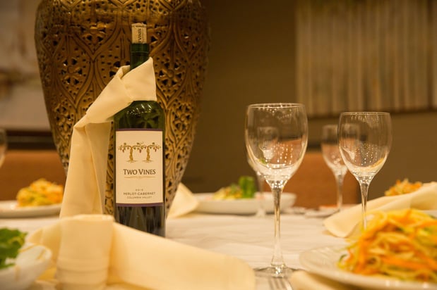 Images Holiday Inn Murfreesboro by IHG