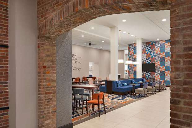 Images Homewood Suites by Hilton Indianapolis Downtown IUPUI