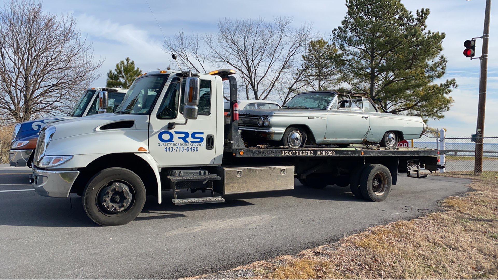 Quality Roadside Service and Towing Photo