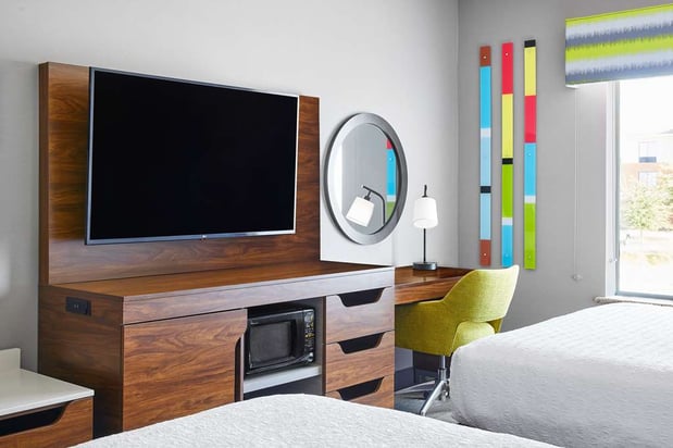 Images Hampton Inn & Suites Ridgecrest