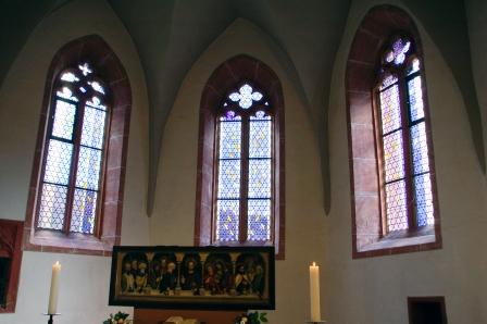 Altarraum der Evangelischen Liebfrauenkirche Idstein-Oberauroff