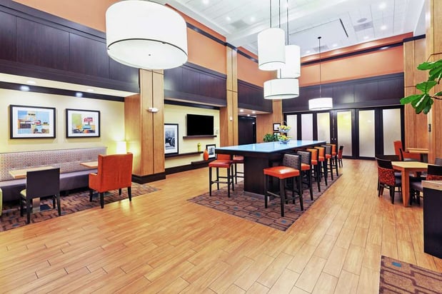 Images Hampton Inn & Suites by Hilton Houston North IAH