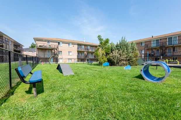 Images Pittsford Garden Apartment Homes