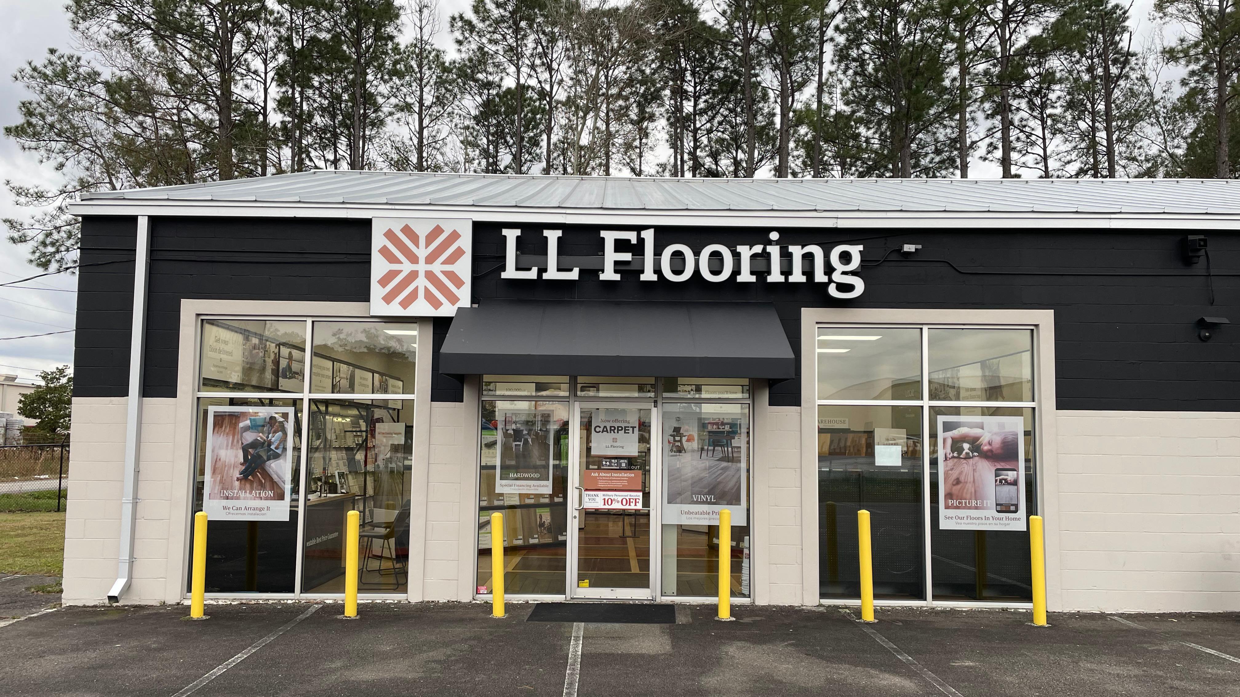 LL Flooring #1037 West Jacksonville | 624 Beautyrest Avenue | Storefront LL Flooring Jacksonville (904)783-6446