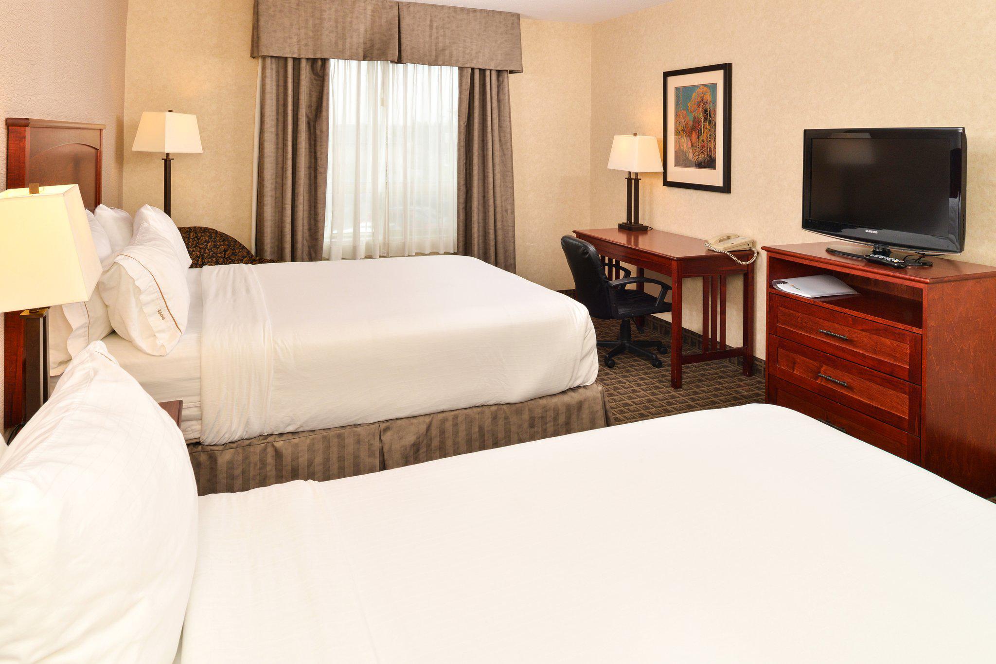 Images Holiday Inn Express & Suites Edmonton North, an IHG Hotel
